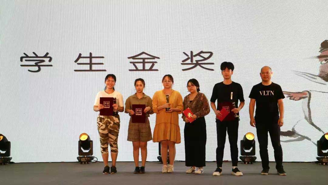 1558353210104386.jpg 1558353210104386.jpg